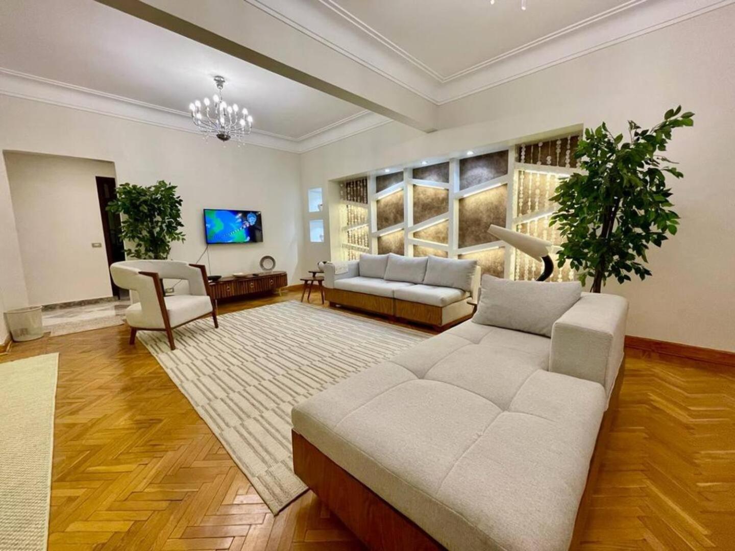 Urban Luxury Bright 3br At Heart Of Cairo, Near Zamalek Apartment Cairo